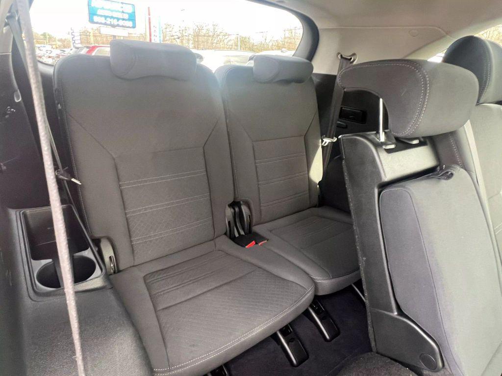 used 2019 Kia Sorento car, priced at $12,499