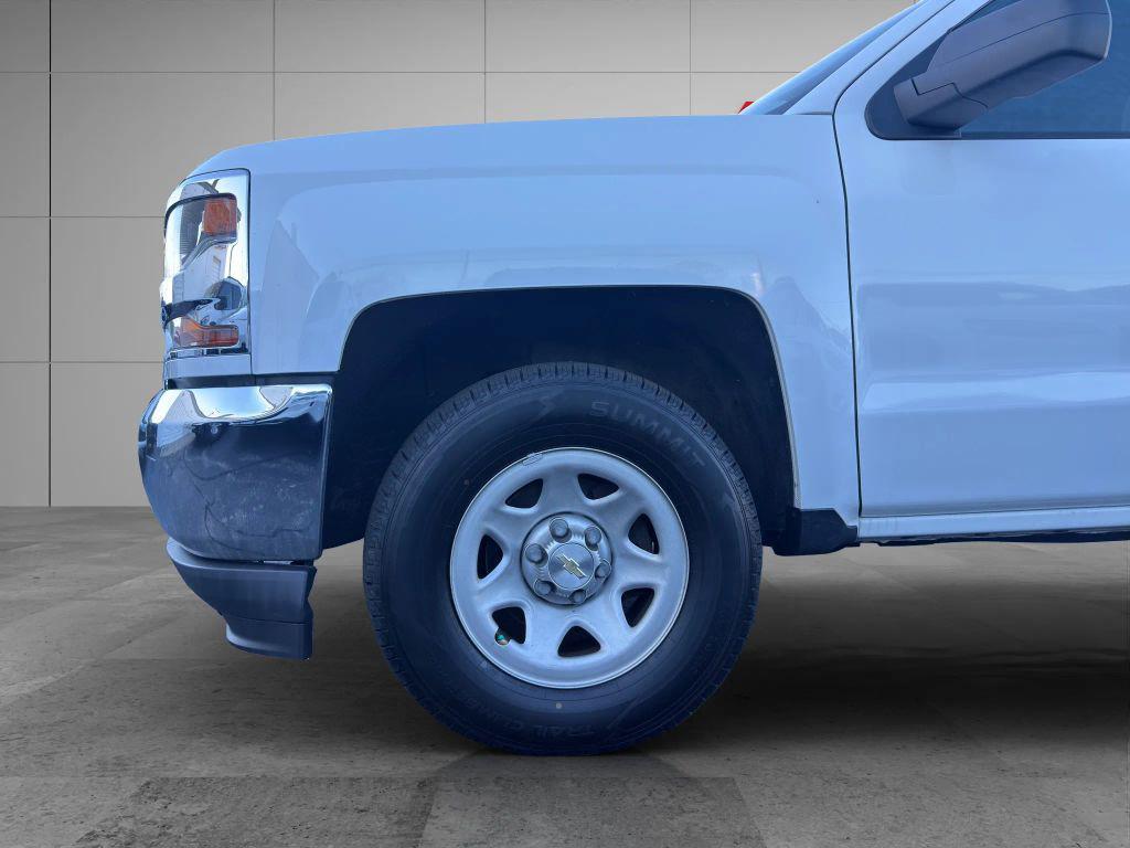 used 2018 Chevrolet Silverado 1500 car, priced at $18,999