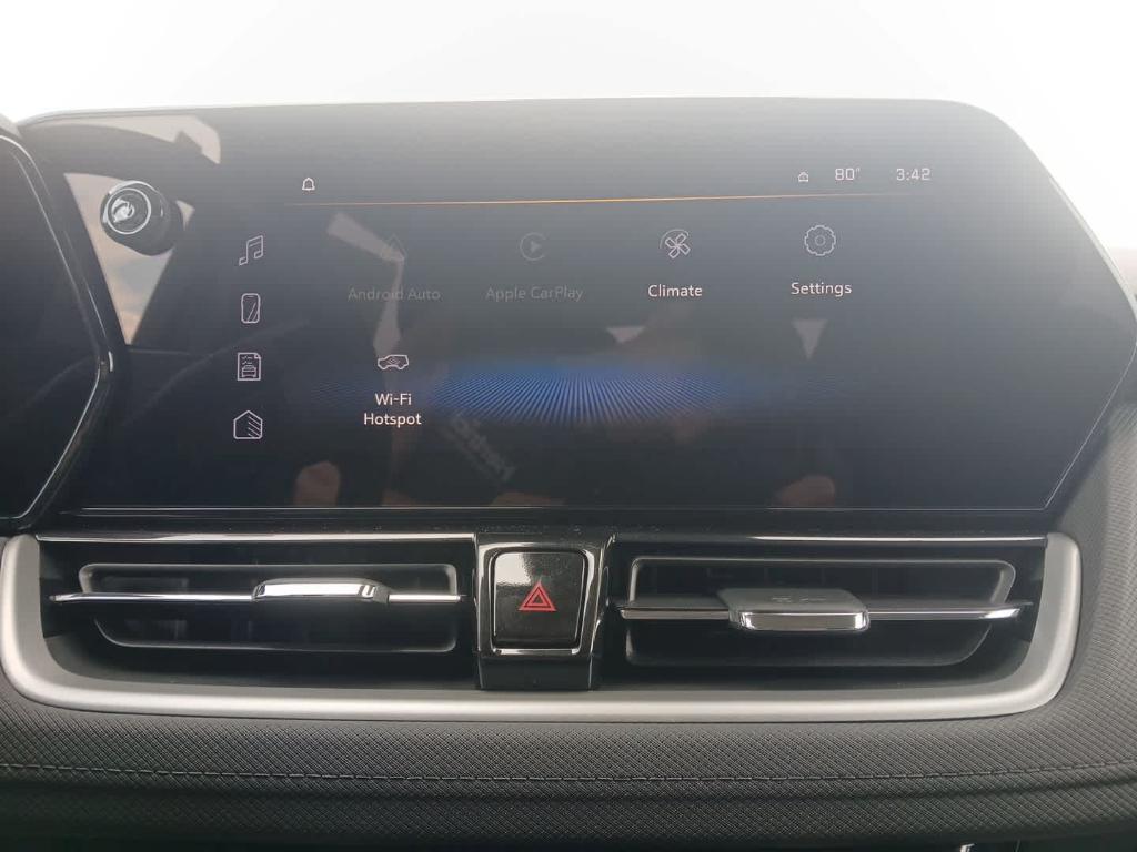 new 2026 Chevrolet TrailBlazer car, priced at $30,326