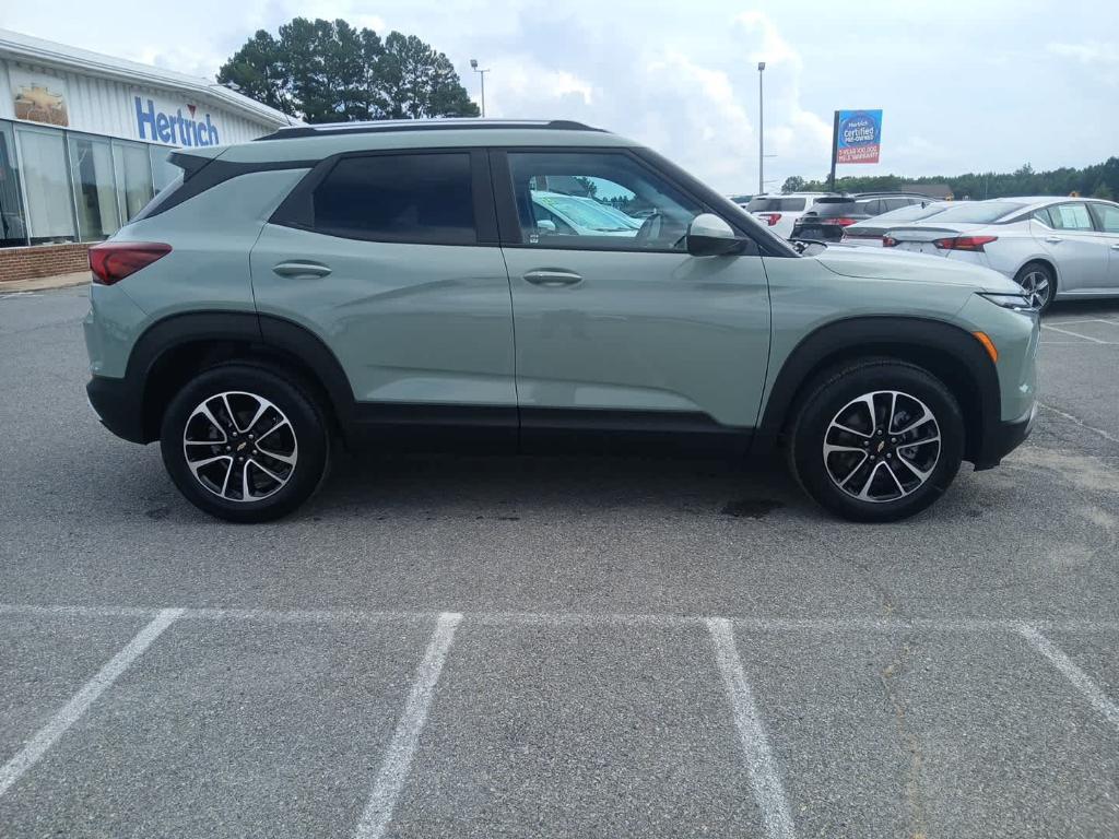 new 2026 Chevrolet TrailBlazer car, priced at $30,326