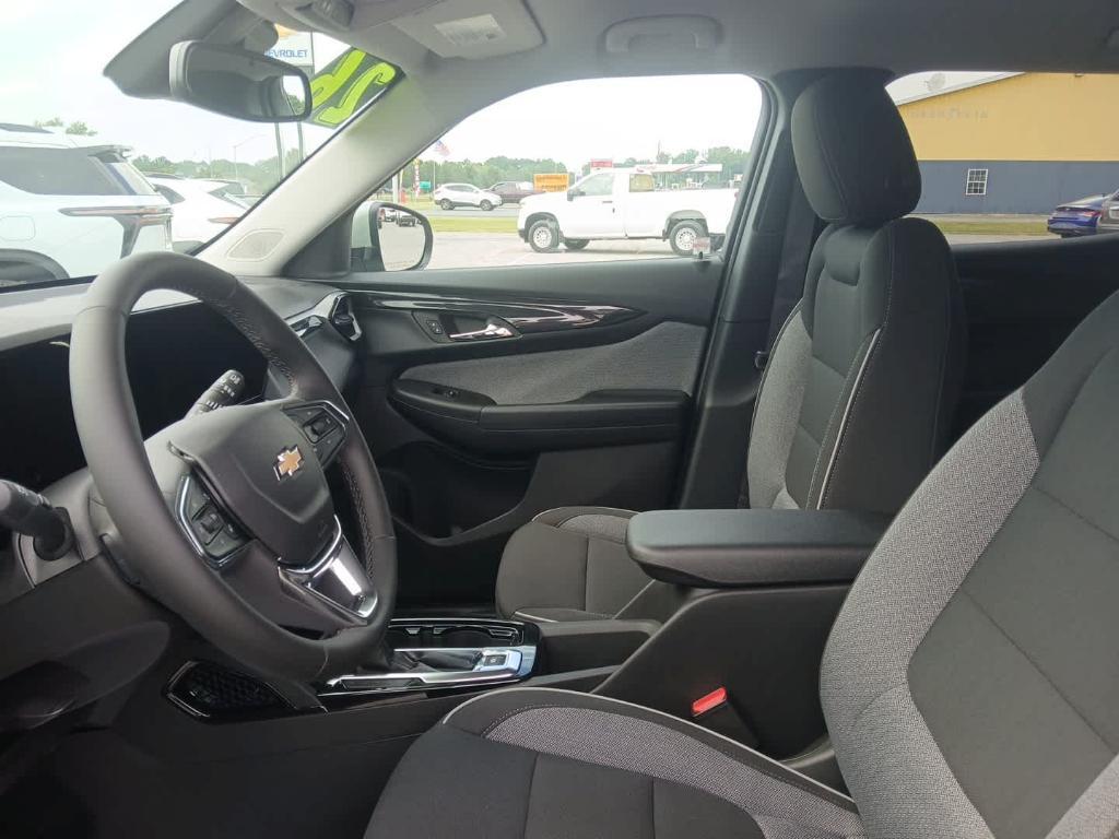 new 2026 Chevrolet TrailBlazer car, priced at $30,326