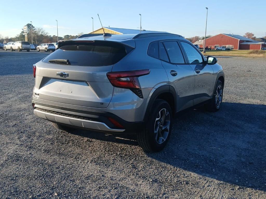 new 2025 Chevrolet Trax car, priced at $26,155