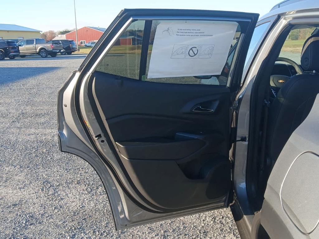 new 2025 Chevrolet Trax car, priced at $26,155