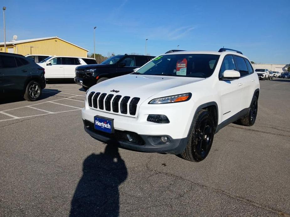 used 2015 Jeep Cherokee car, priced at $11,995