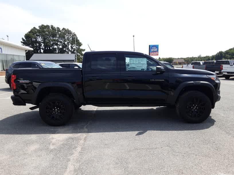 new 2024 Chevrolet Colorado car, priced at $38,965