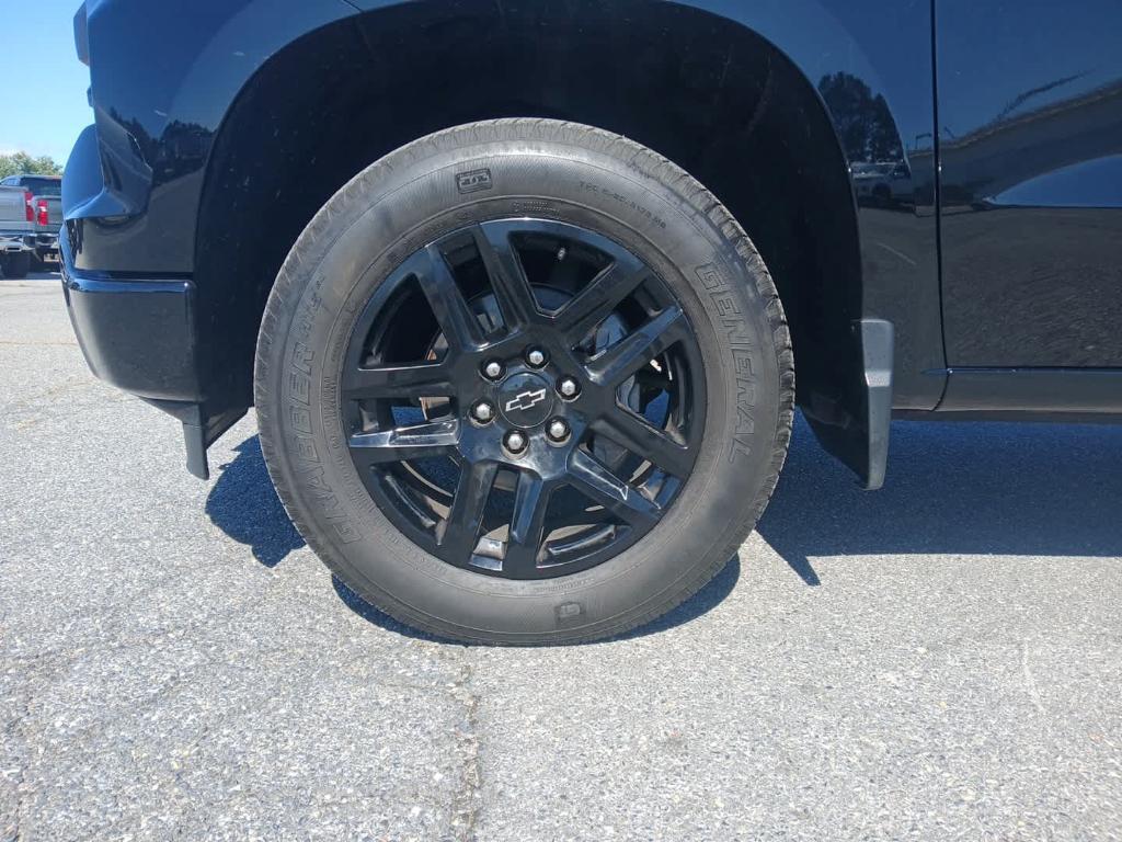 used 2022 Chevrolet Silverado 1500 car, priced at $36,900