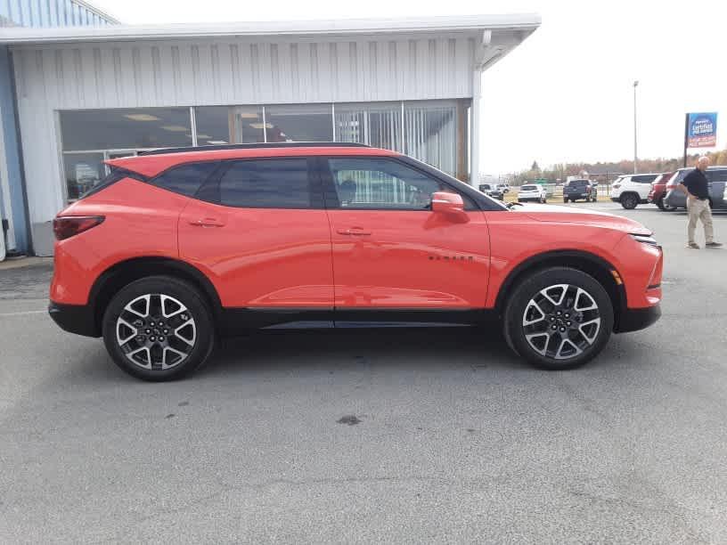 new 2025 Chevrolet Blazer car, priced at $44,790