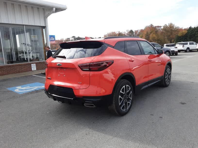 new 2025 Chevrolet Blazer car, priced at $44,790