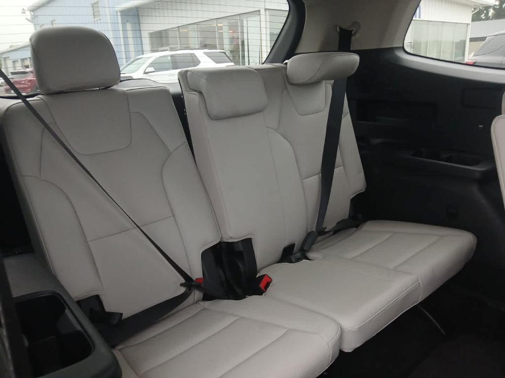 used 2022 Kia Telluride car, priced at $39,902