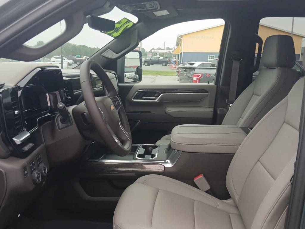 new 2025 Chevrolet Silverado 2500 car, priced at $86,650