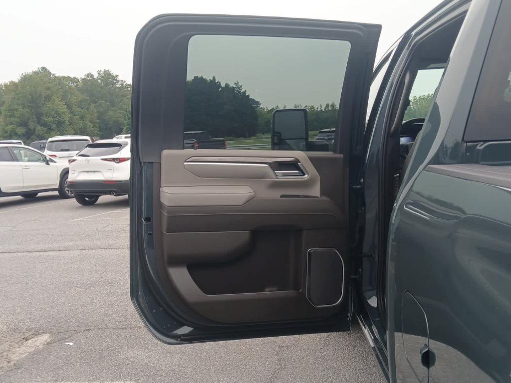 new 2025 Chevrolet Silverado 2500 car, priced at $86,650