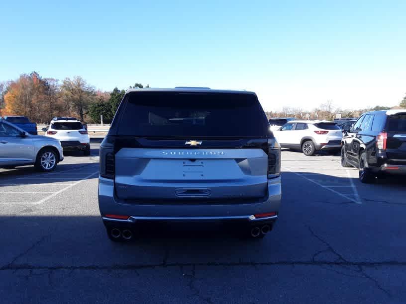 new 2025 Chevrolet Suburban car