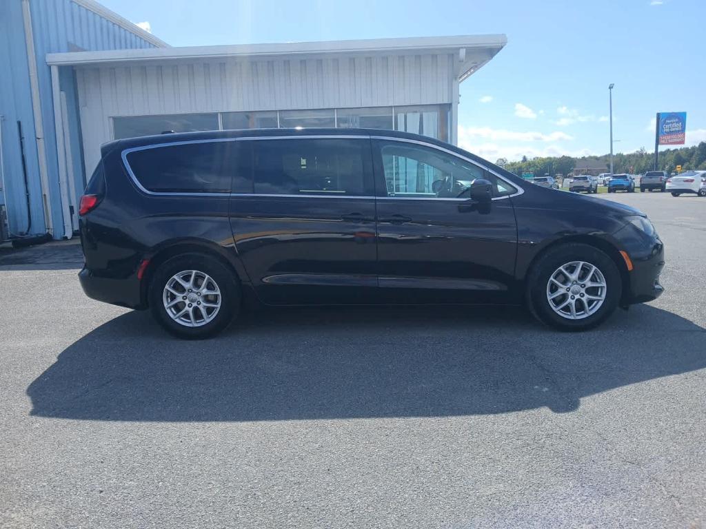 used 2017 Chrysler Pacifica car, priced at $12,900