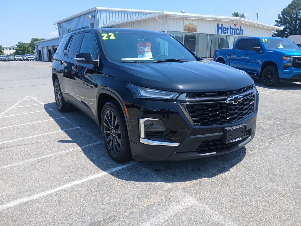used 2022 Chevrolet Traverse car, priced at $37,997