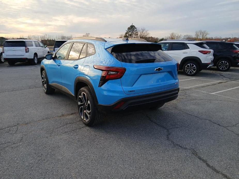 new 2025 Chevrolet Trax car