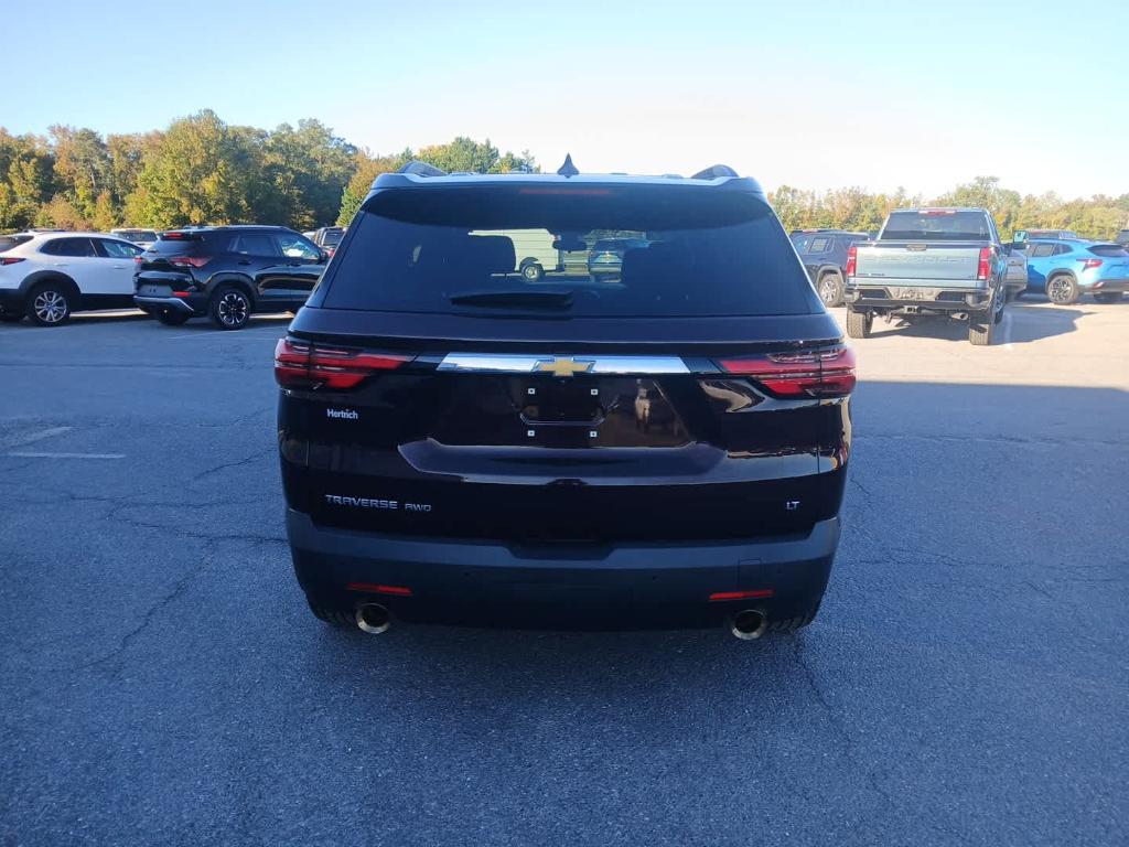 used 2022 Chevrolet Traverse car, priced at $31,400
