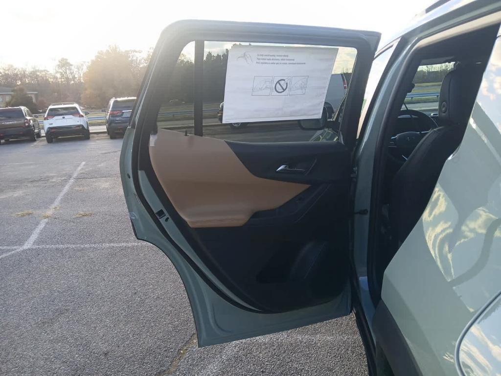 new 2026 Chevrolet Equinox car, priced at $37,395