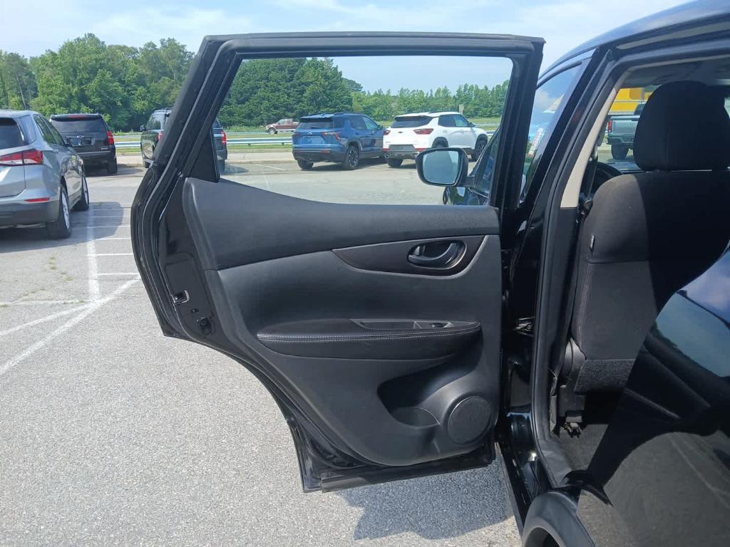 used 2021 Nissan Rogue Sport car, priced at $15,497