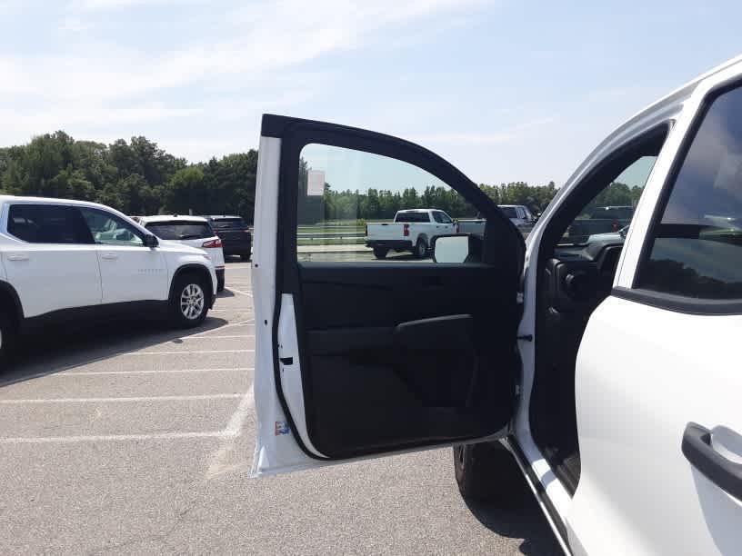 new 2024 Chevrolet Colorado car, priced at $42,040