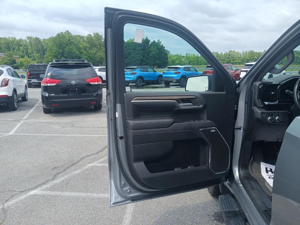 used 2023 GMC Sierra 1500 car, priced at $41,898