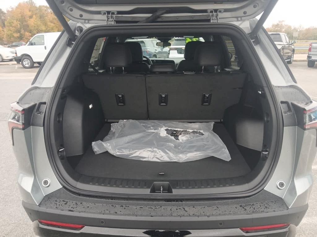 new 2026 Chevrolet Equinox car, priced at $35,490