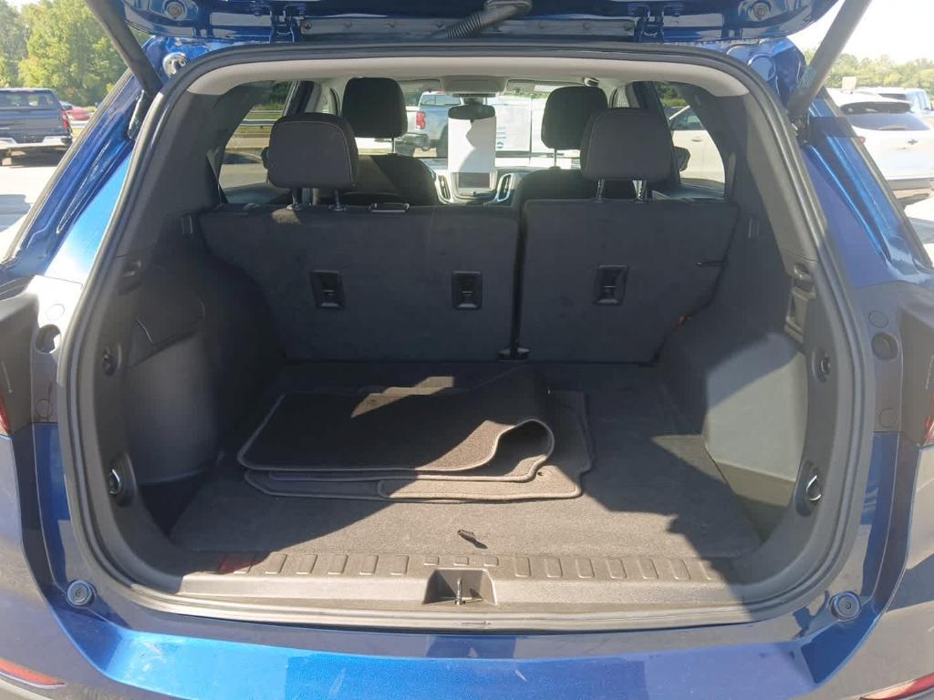 used 2022 Chevrolet Equinox car, priced at $22,700