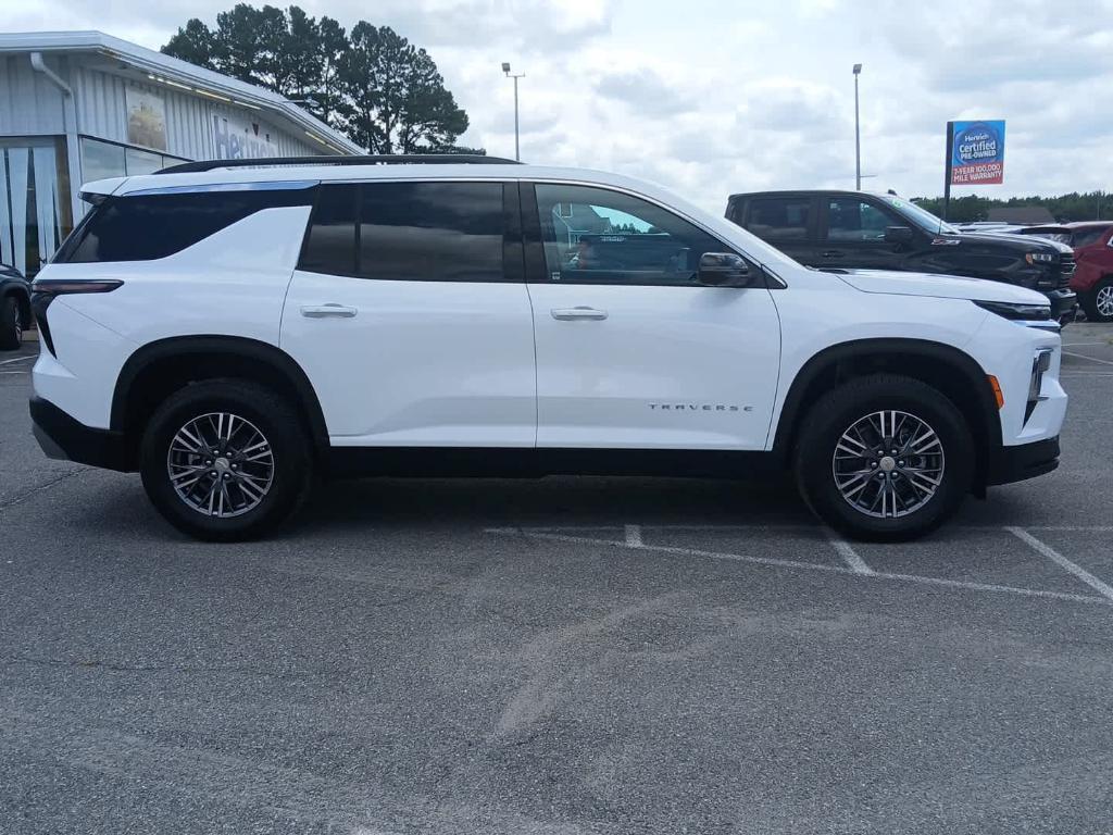 new 2026 Chevrolet Traverse car, priced at $44,796