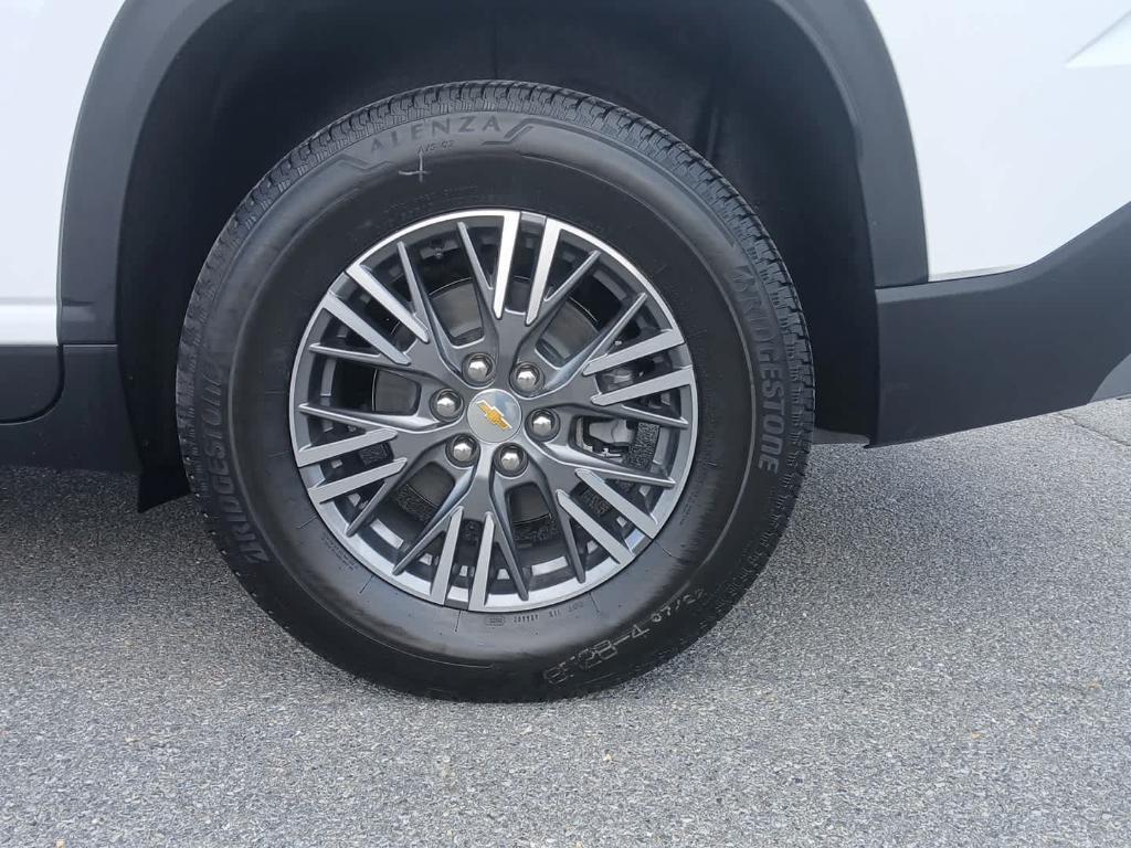 new 2026 Chevrolet Traverse car, priced at $44,796