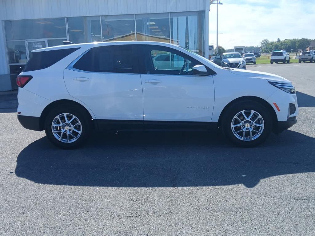 used 2022 Chevrolet Equinox car, priced at $23,100