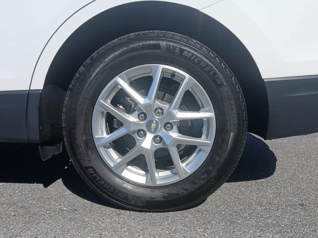 used 2022 Chevrolet Equinox car, priced at $23,100