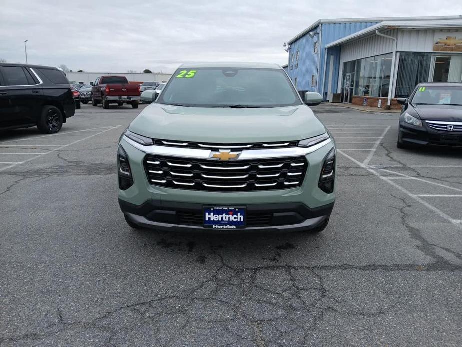 new 2025 Chevrolet Equinox car, priced at $31,995