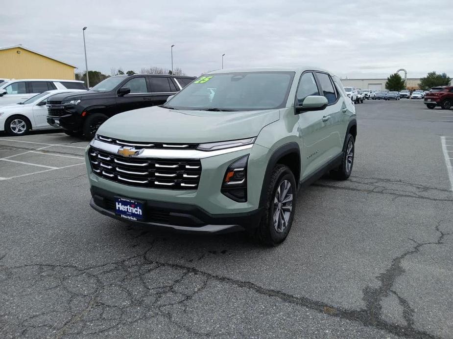 new 2025 Chevrolet Equinox car, priced at $31,995