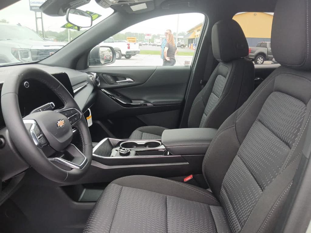 new 2026 Chevrolet Equinox car, priced at $31,446