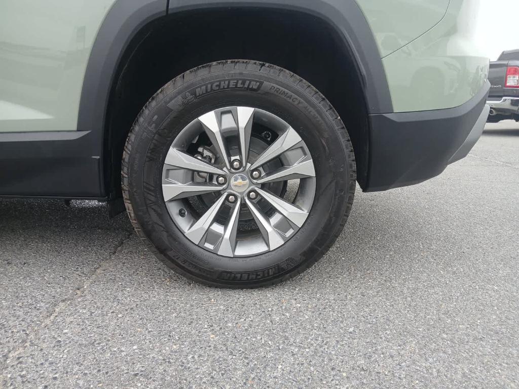 new 2026 Chevrolet Equinox car, priced at $31,446