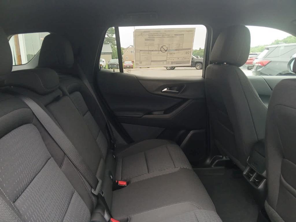new 2026 Chevrolet Equinox car, priced at $31,446