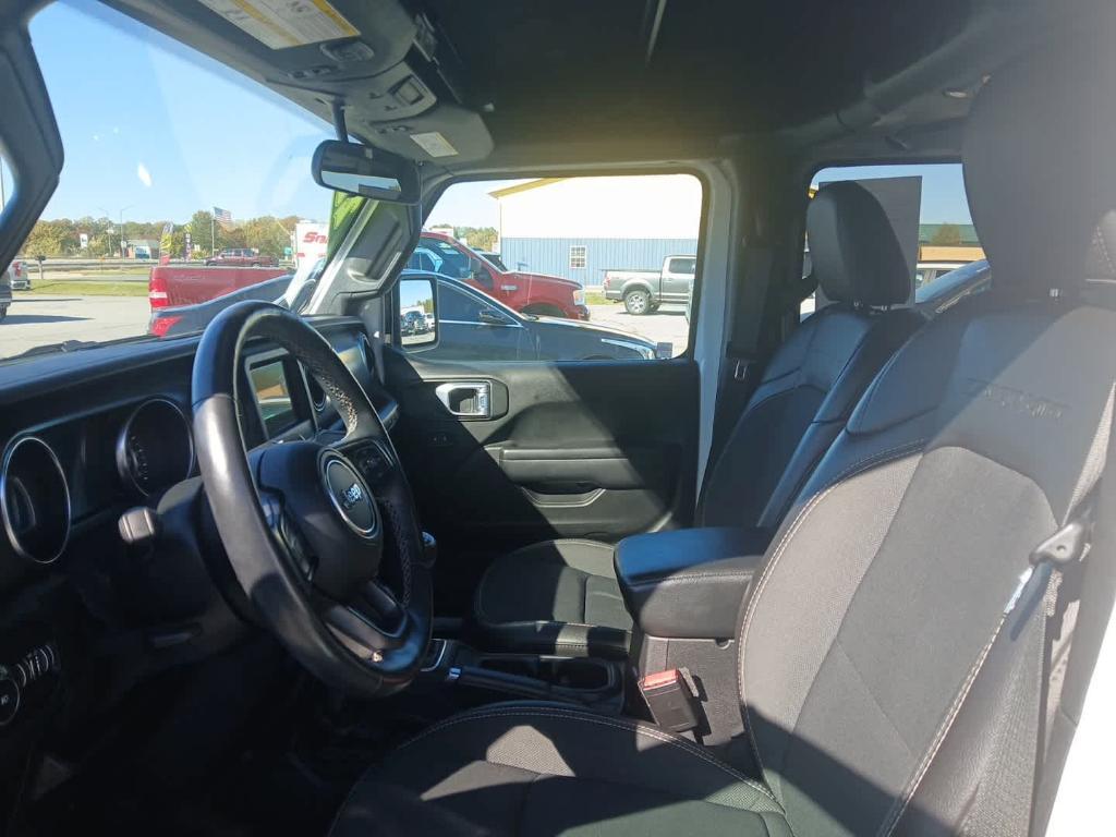 used 2021 Jeep Wrangler Unlimited car, priced at $29,999