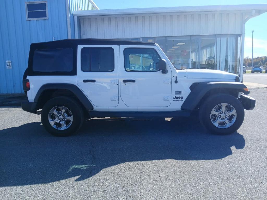 used 2021 Jeep Wrangler Unlimited car, priced at $29,999