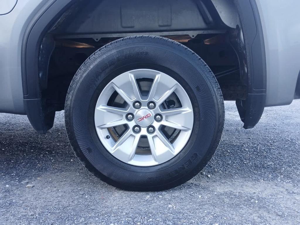 used 2024 GMC Sierra 1500 car, priced at $37,900