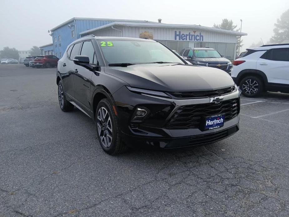 new 2025 Chevrolet Blazer car, priced at $48,065