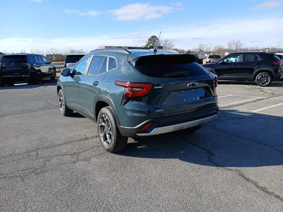 new 2025 Chevrolet Trax car, priced at $25,525