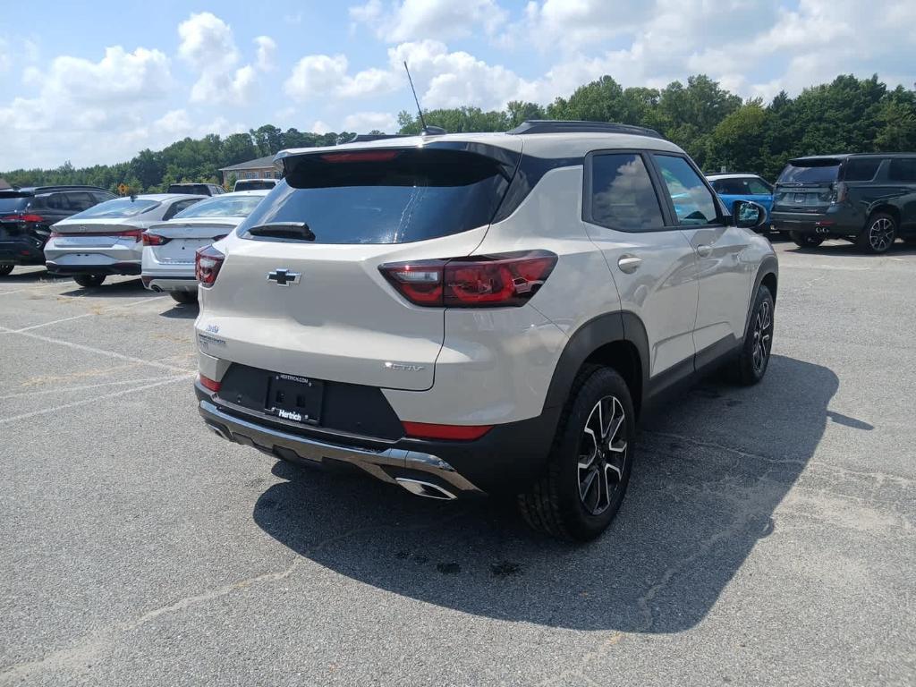 new 2026 Chevrolet TrailBlazer car, priced at $32,431