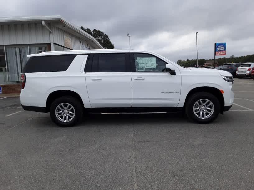 new 2024 Chevrolet Suburban car, priced at $73,655