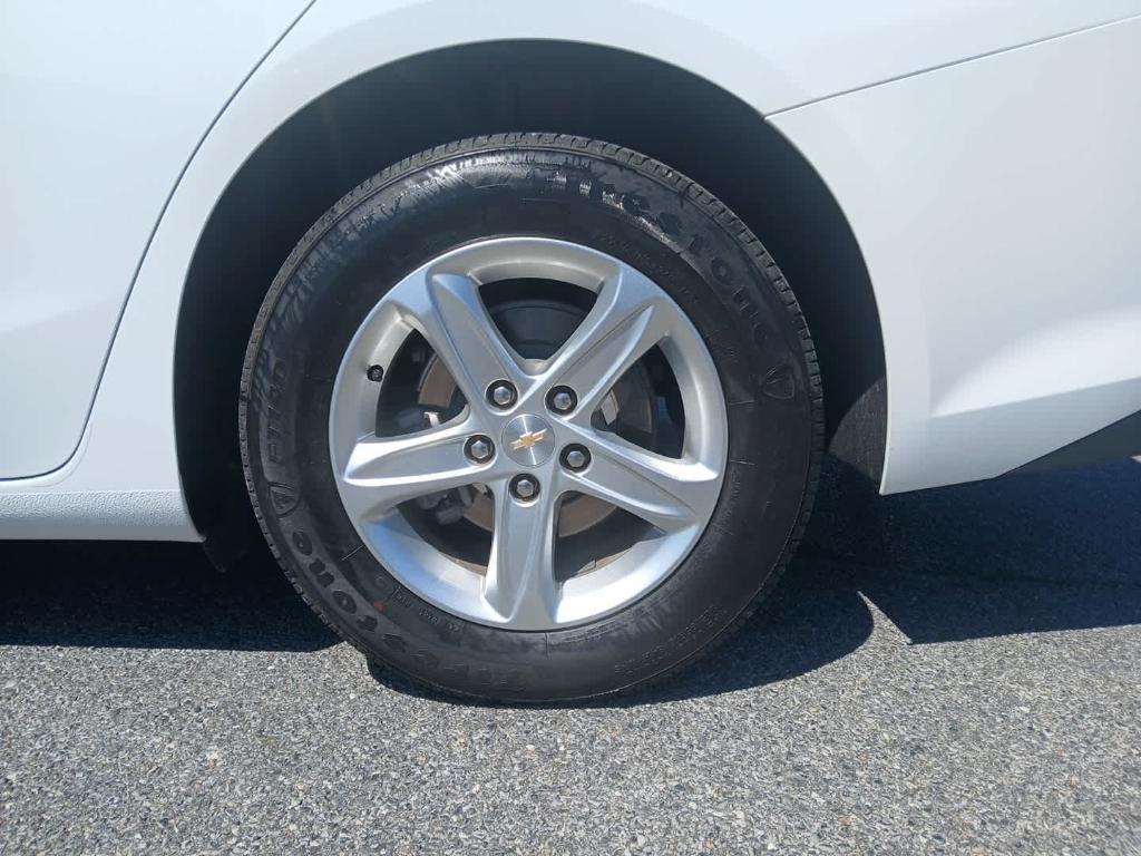 used 2022 Chevrolet Malibu car, priced at $19,188