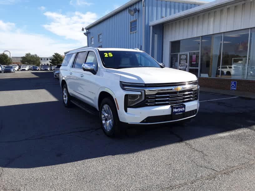 new 2025 Chevrolet Suburban car, priced at $83,180