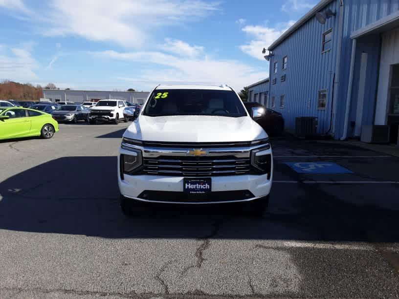 new 2025 Chevrolet Suburban car, priced at $83,180