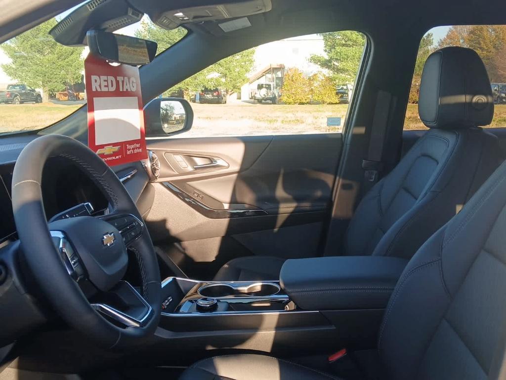 new 2026 Chevrolet Equinox car, priced at $36,140