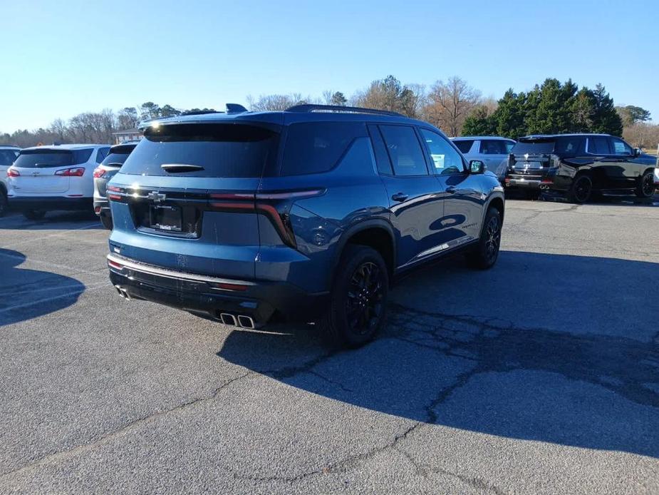 new 2025 Chevrolet Traverse car, priced at $45,130