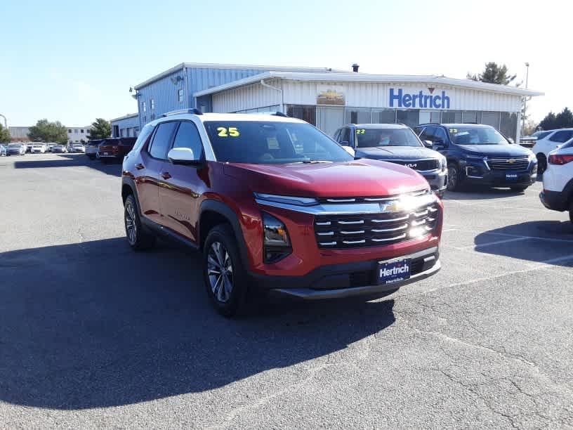 new 2025 Chevrolet Equinox car, priced at $33,720