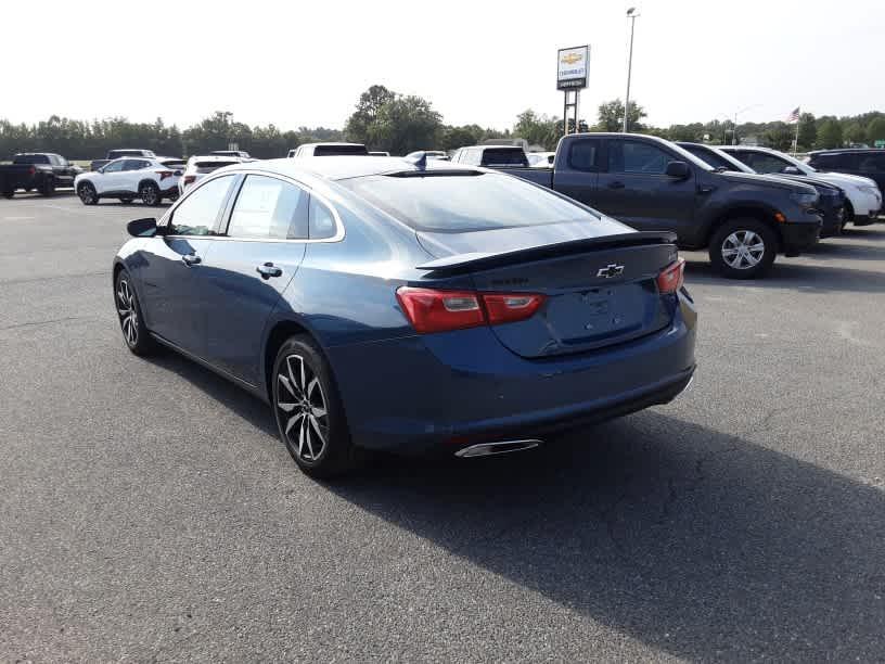 new 2025 Chevrolet Malibu car, priced at $28,420