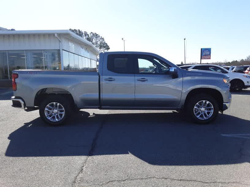 new 2024 Chevrolet Silverado 1500 car, priced at $52,095